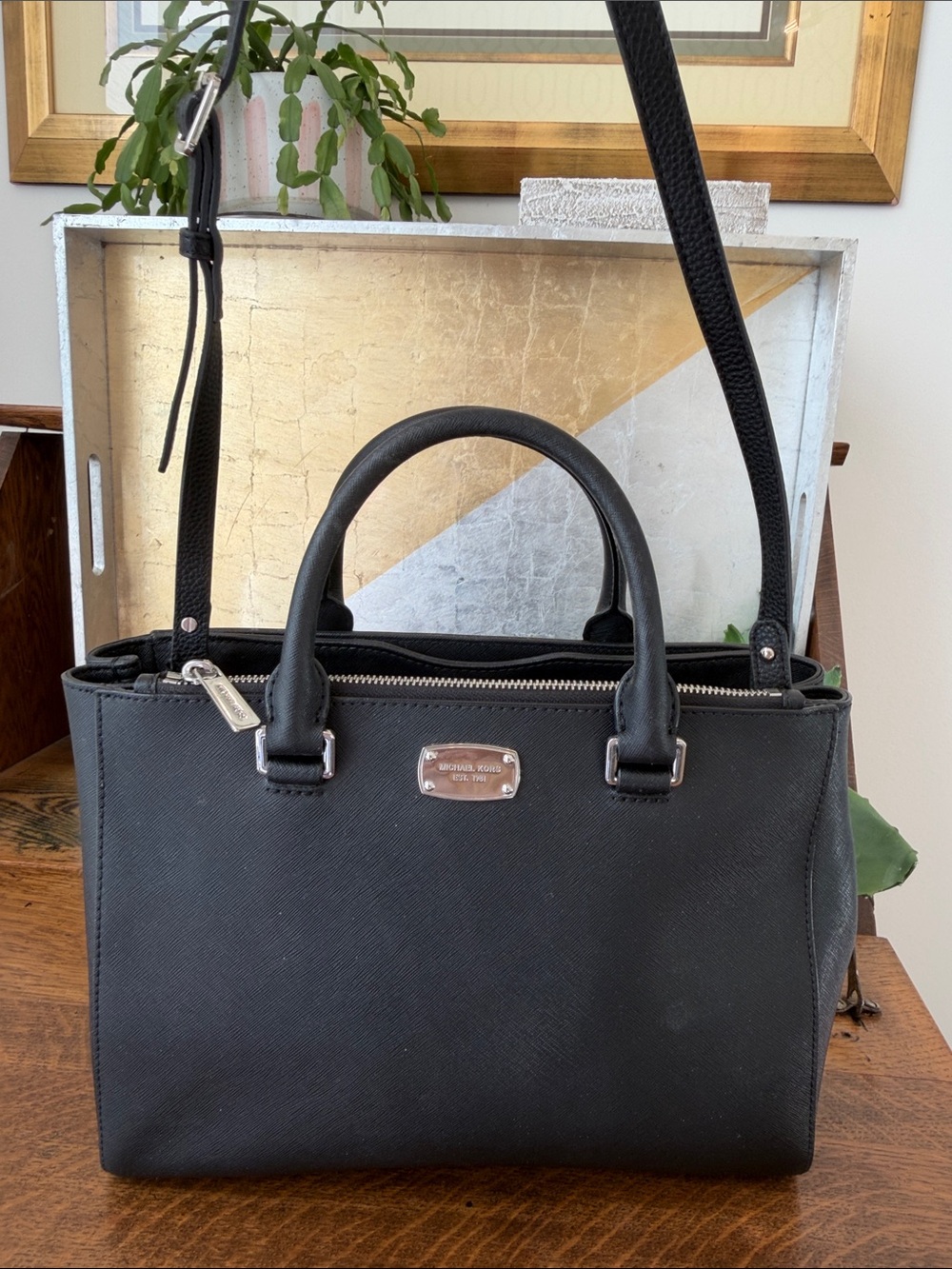 Michael Kors navy Kellen Saffiano Leather Satchel Crossbody like new clean